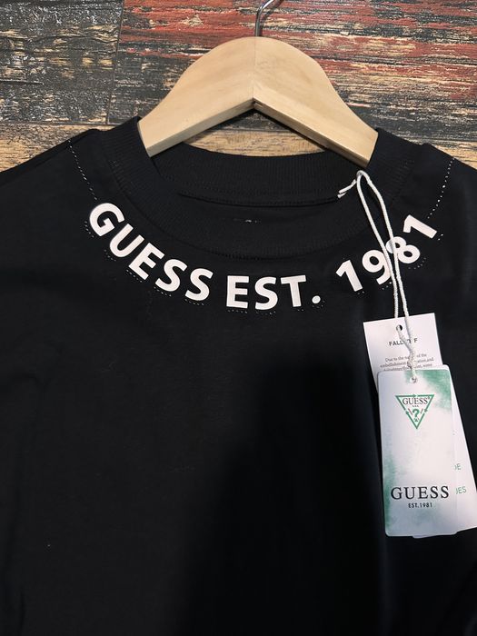 Guess Wmns/Prinde oferta 4+1 doar in magazinul fizic.