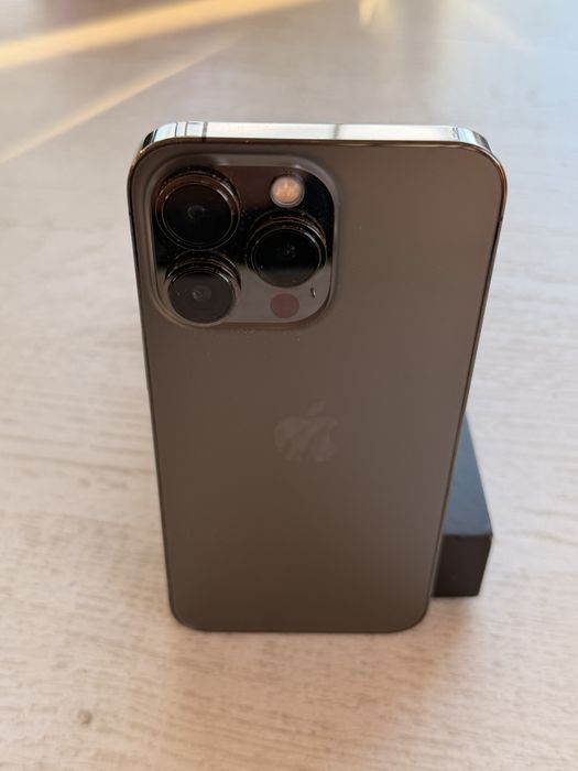 Schimb Iphone 13 Pro 1 TB cu Iphone 17 Pro Orange Cosmic