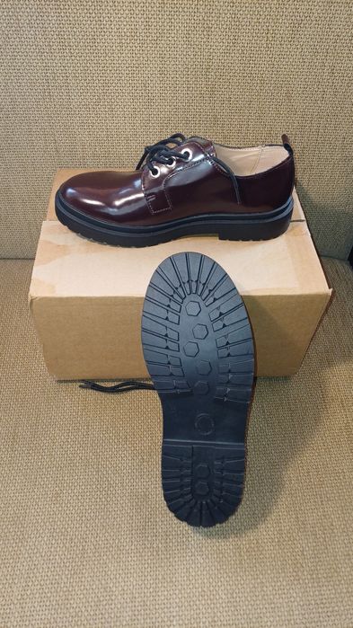 Pantofi pull&bear