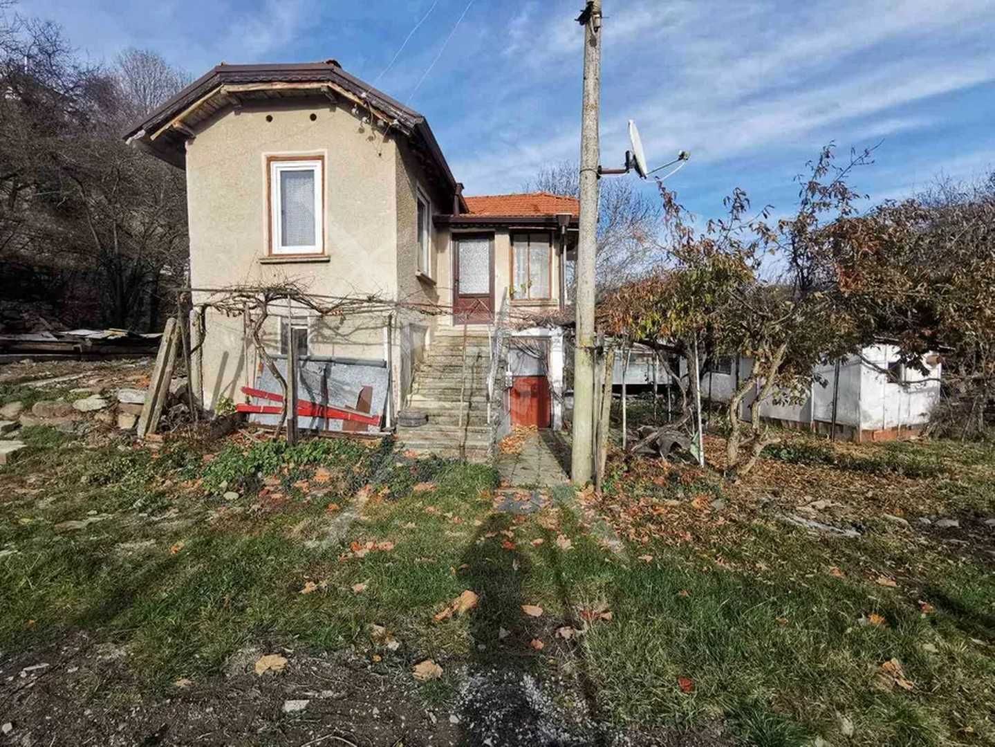 Къща в град Годеч № 82992