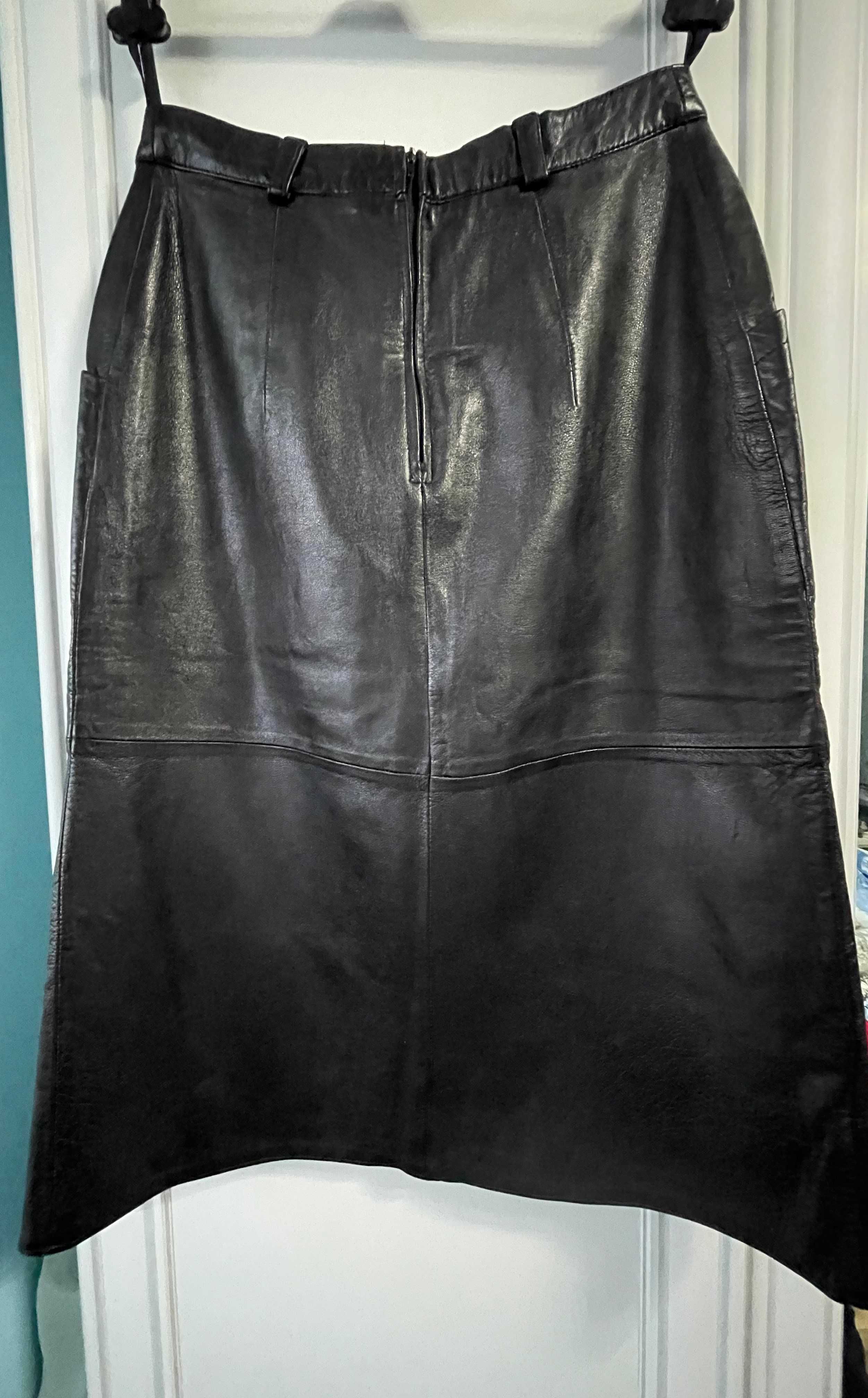 Fusta piele naturala neagra fina 2 buzunare crapaturi fata vintage