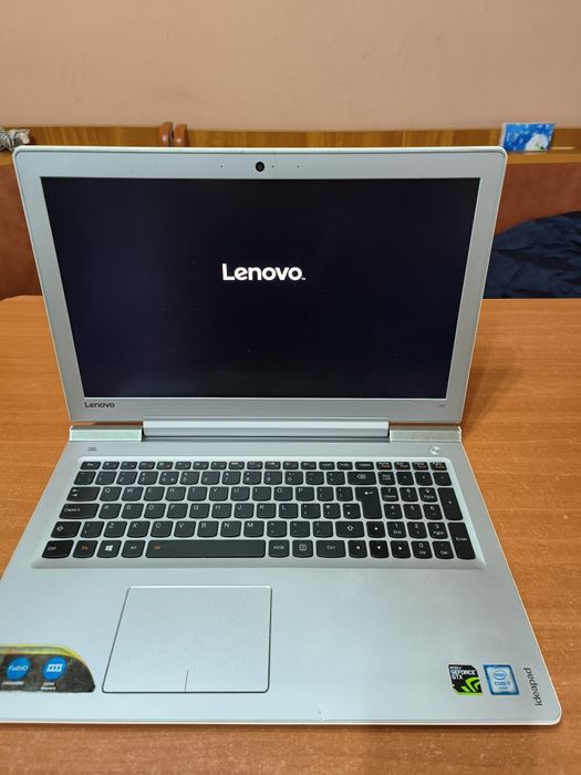 Lenovo ideapad 700