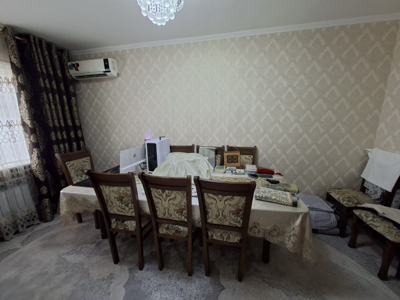 Стол и стулья 10шт