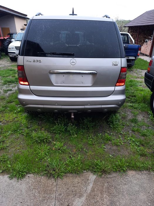 Vand Mercedes ML 270
