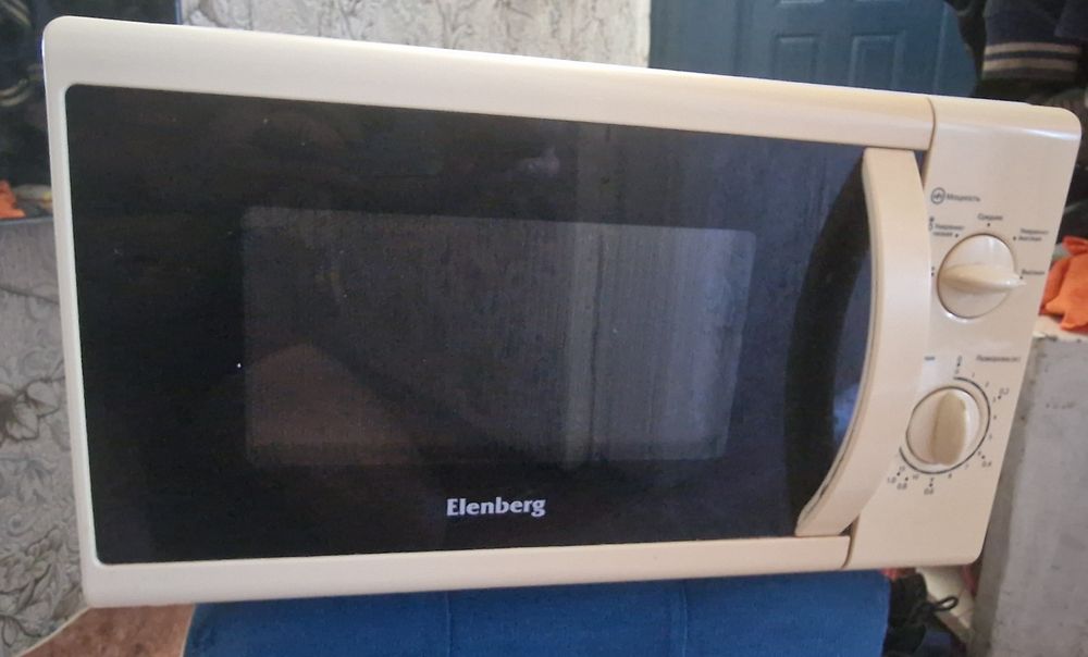 Продам микроволновку Elenberg MS-2011M