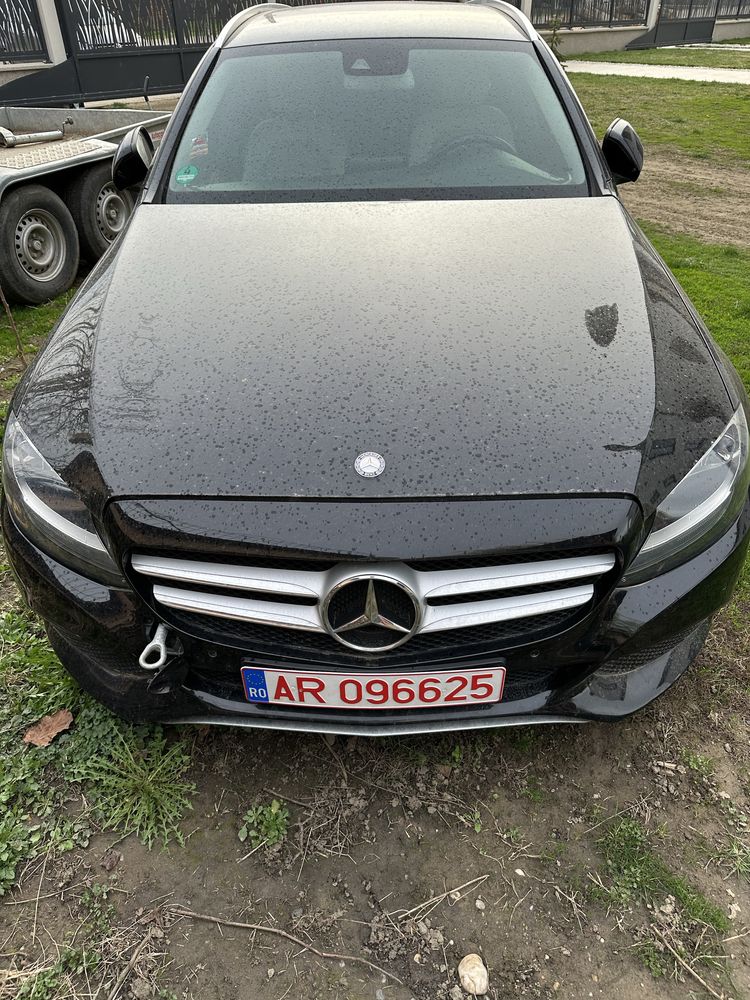 Mercedes-Benz C220 d