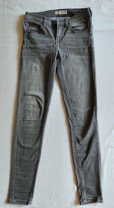 Дамски дънки размер 34-36