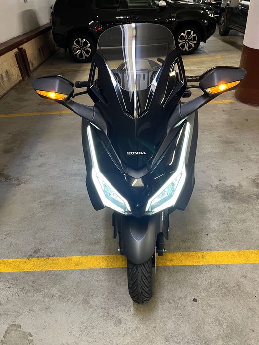 Maxi-scuter Honda Forza 350