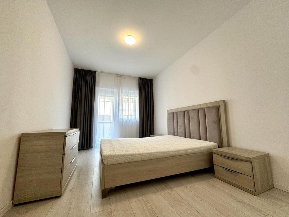 Proprietar vând Apartament etaj 1 Arhitectilor Mandra 52 mpu cu balcon