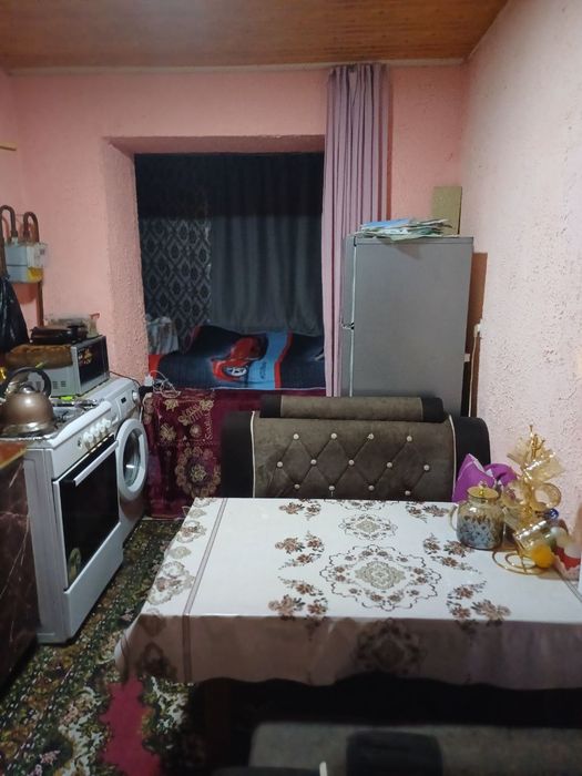 1 хонали Уй сотилади