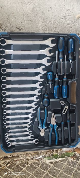 Набор инструментов ключей