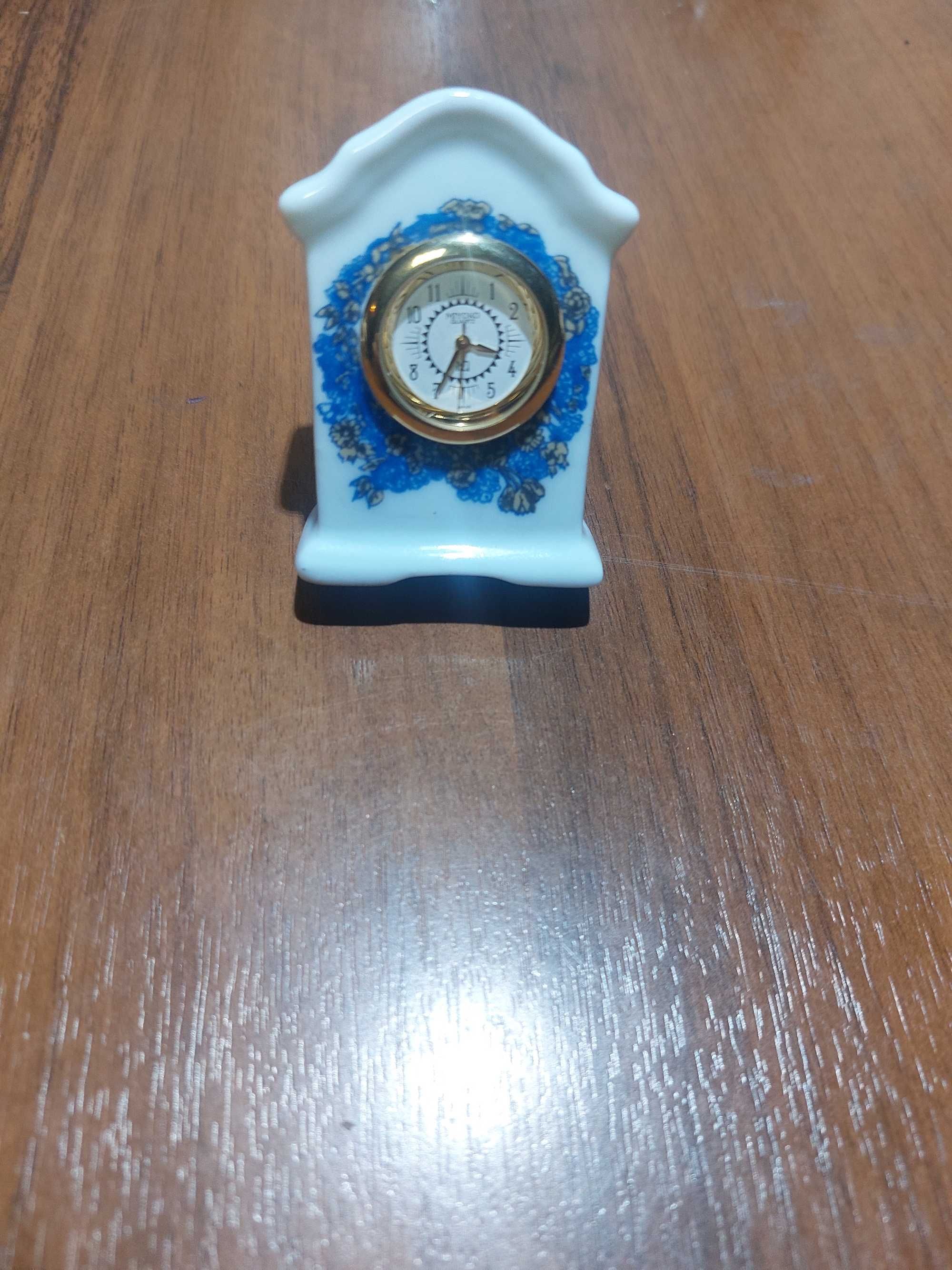 Часы наруче СССР, Настольные сувенирные Japan.