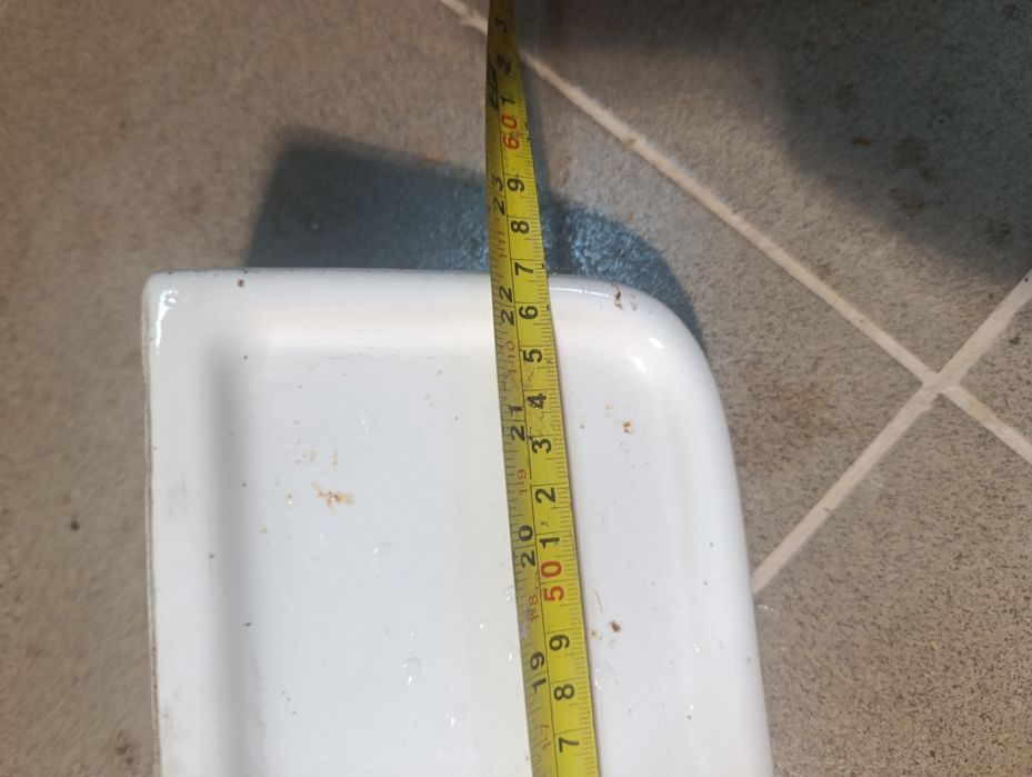 Стара порцеланова лавица за баня и сапунерка