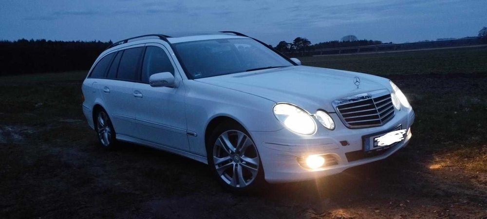Mercedes Benz  E clasa W 211  2009