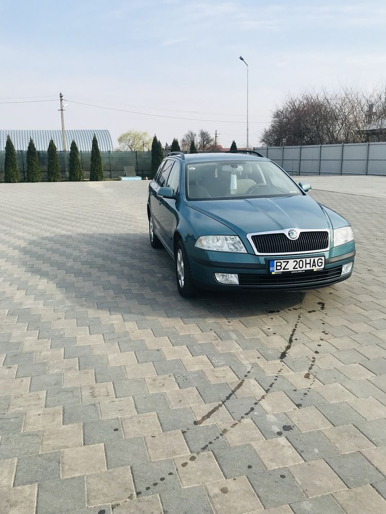 Vand sau schimb skoda octavia 2 2.0 dsg