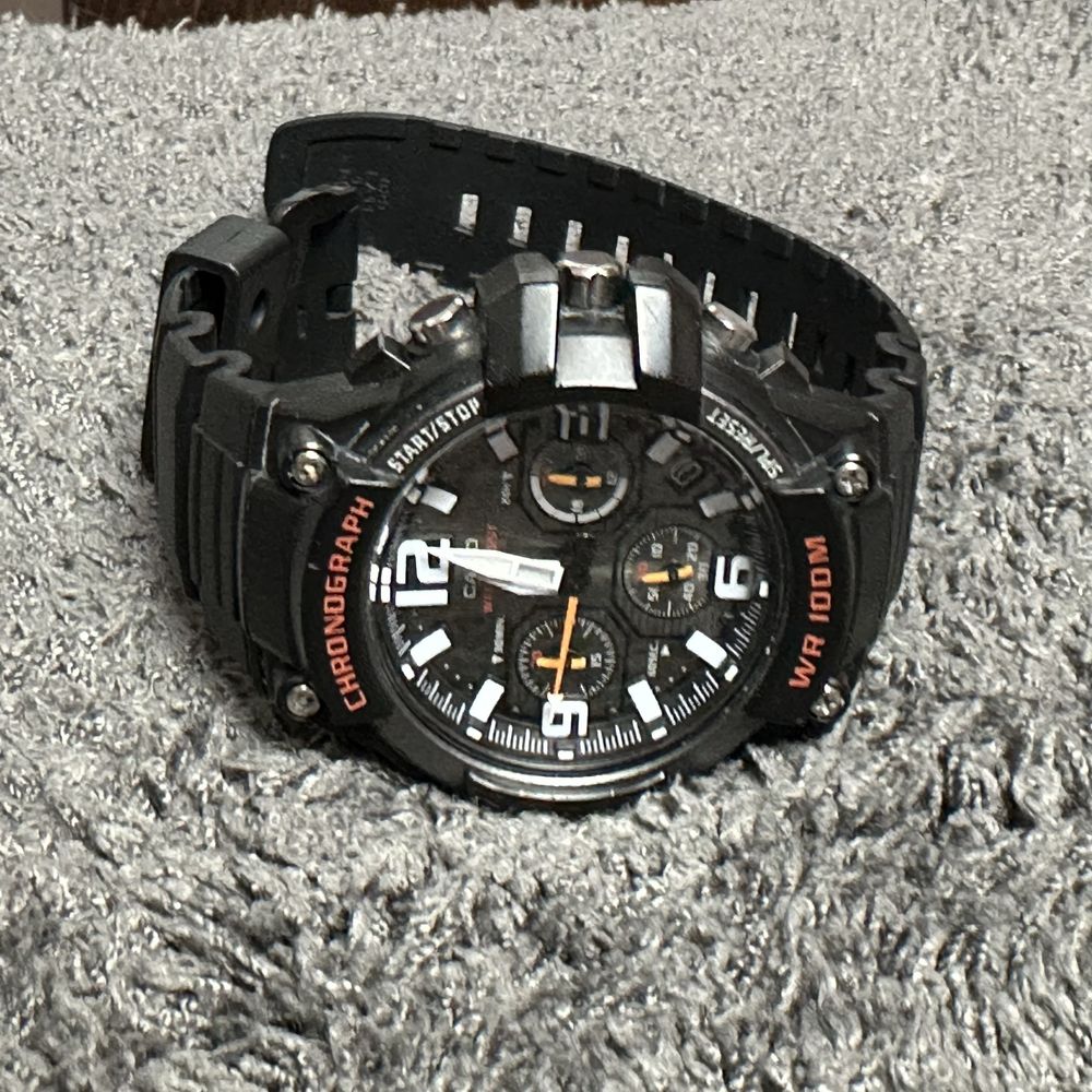 Casio MCW-100H Chronograph