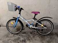 Bicicleta copii BTwin - Decathlon - stare originala , cu accesorii