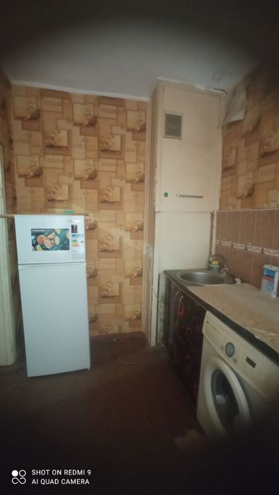 Kvartira srochna sotiladi