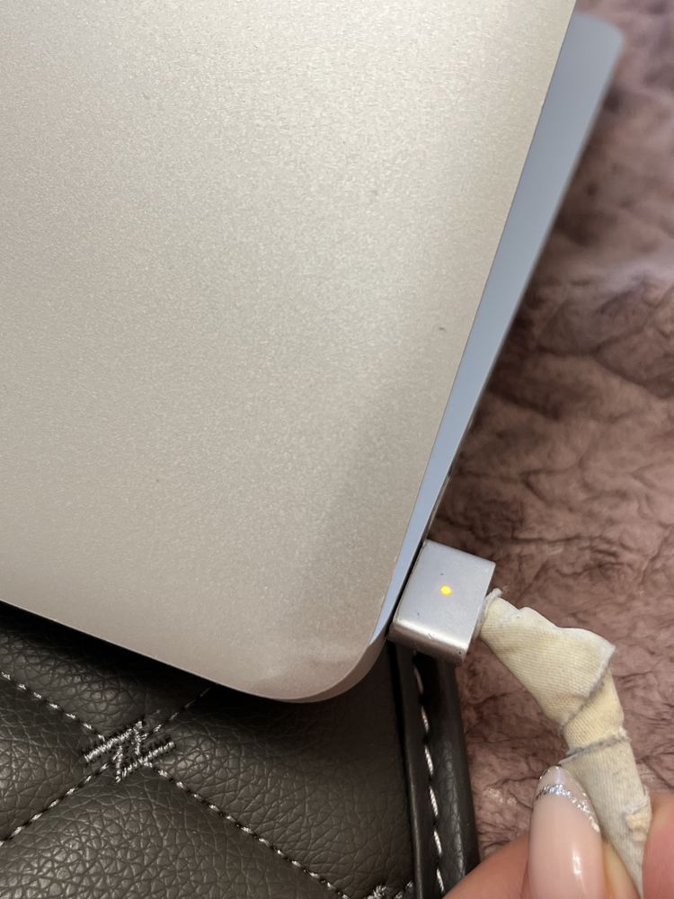 MacBook air 13/ 2014 года