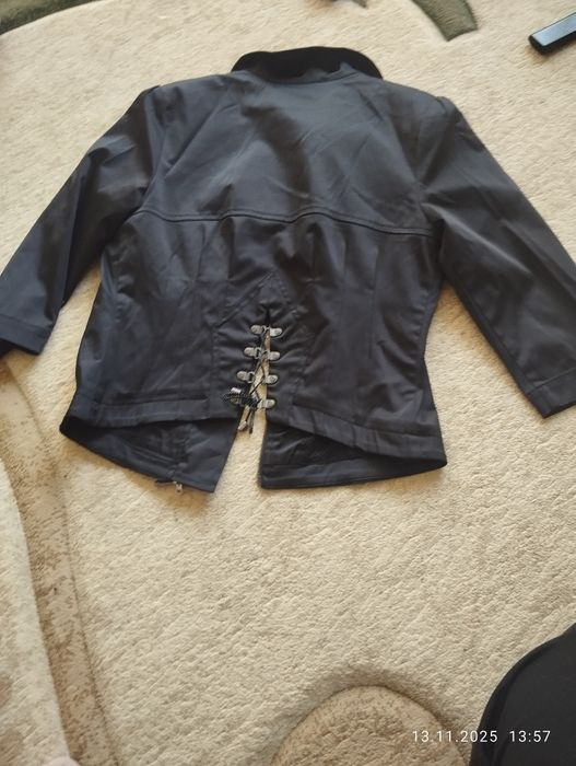 Костюм женский черный