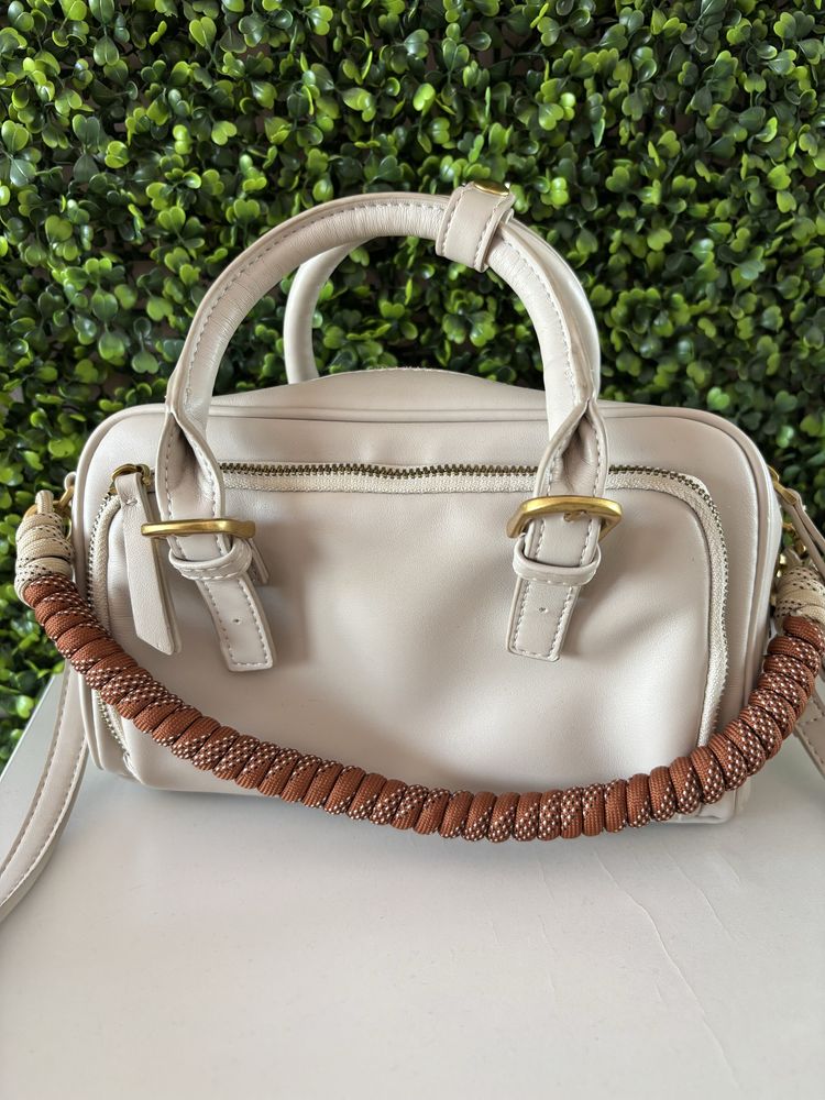 Дамски чанти Zara