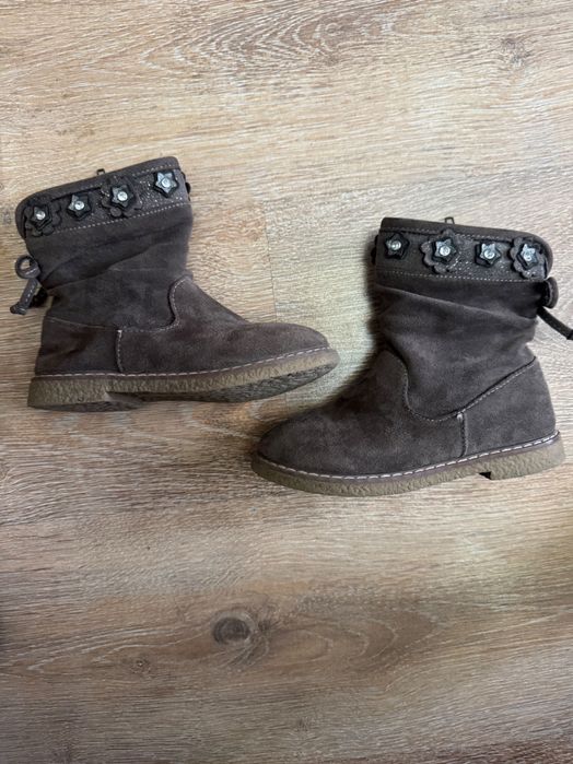 Сапоги на девочку