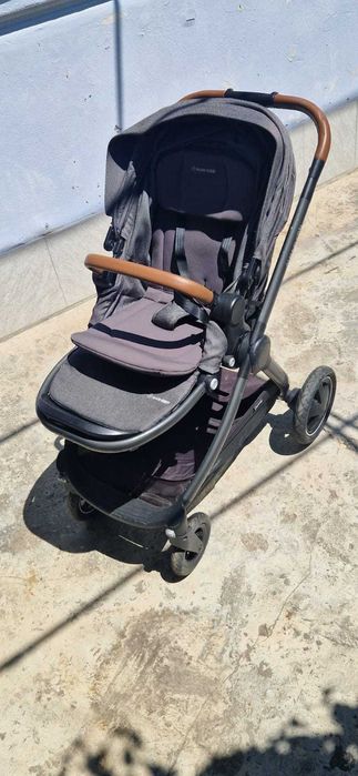 Carucior Maxi Cosi 3 in 1 + Baza Auto Isofix