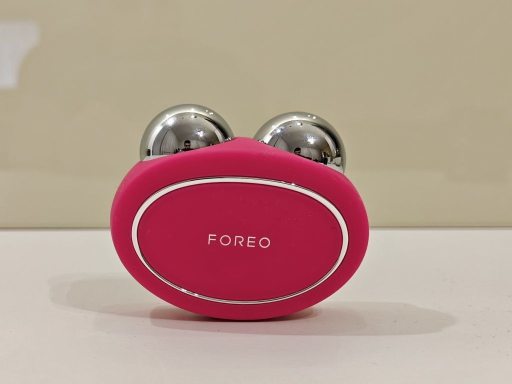 Foreo Bear Fuxia – Practic nou, utilizat o singură dată