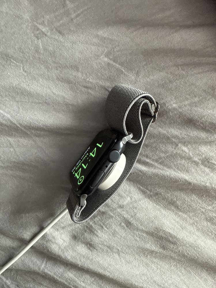 Apple Watch SE 2024 44mm full box/garantie