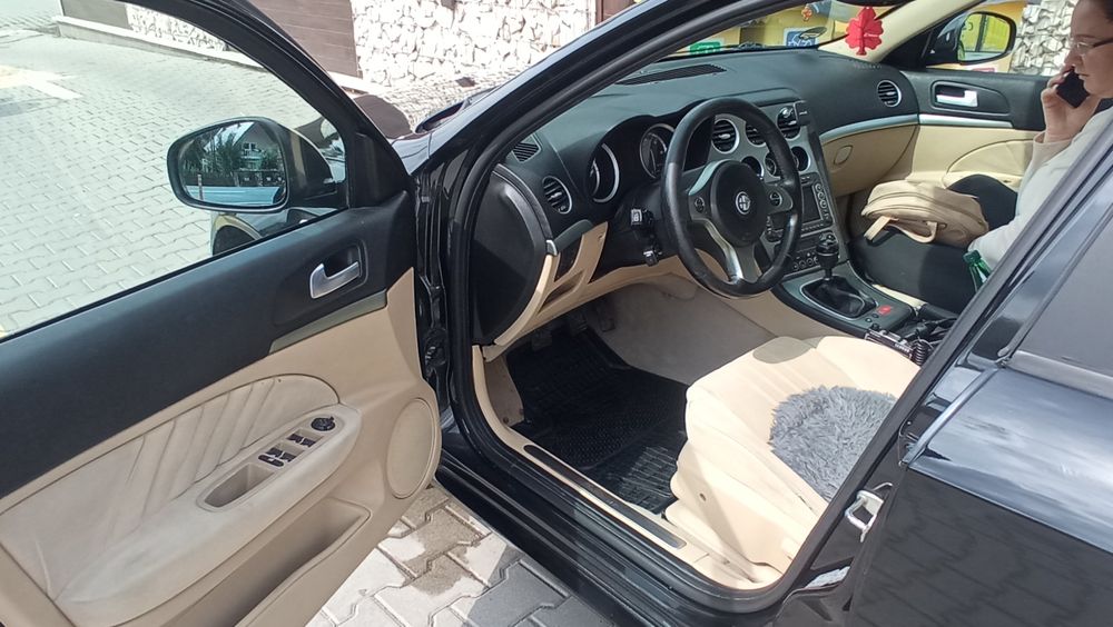 Vând URGENT!!! Alfa Romeo 159 2.4 itdm