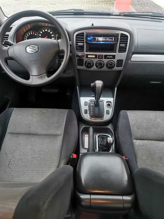 Suzuki Grand Vitara 2.0 cutie automata