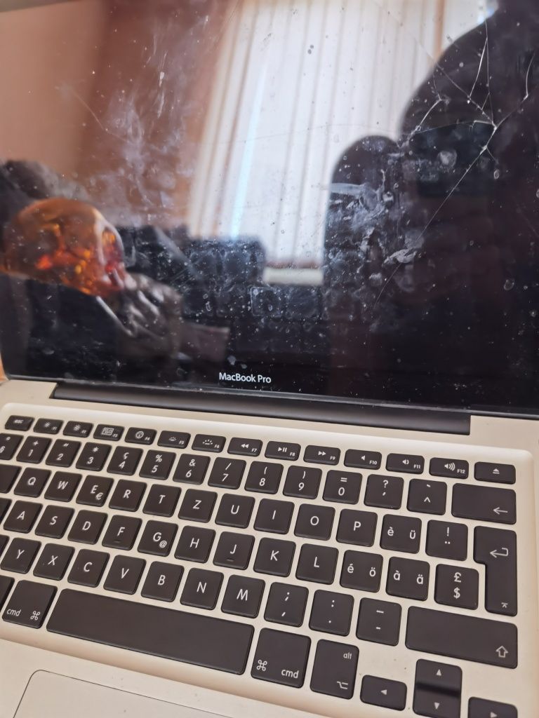 Лот Лаптопи Macbook