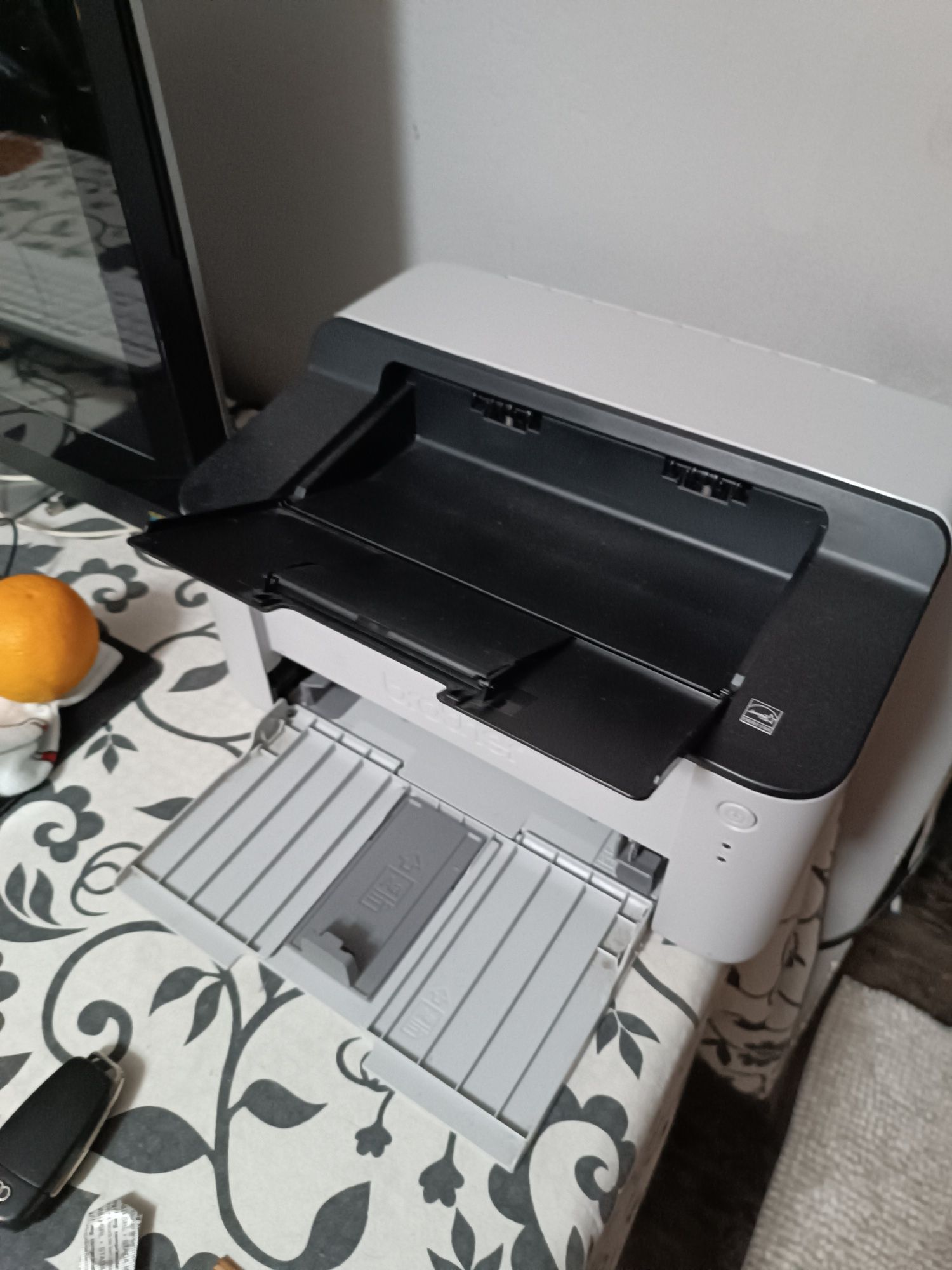 Imprimantă laser de birou, monocrom
