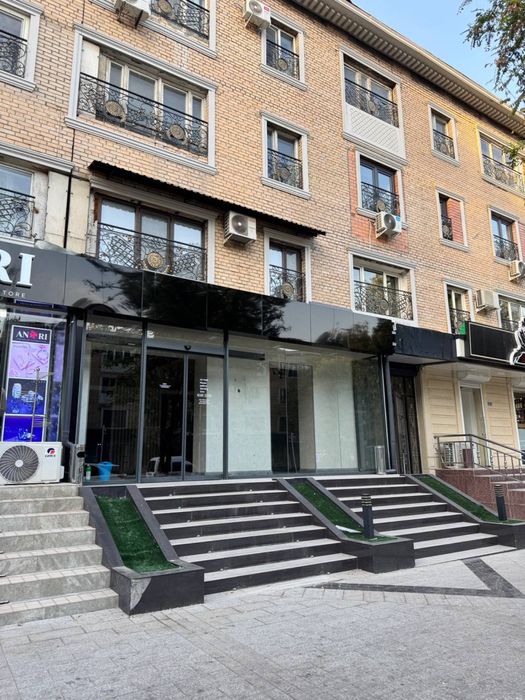 Аренда под Офис Ориентир Ц1  80м2 4000$ торг