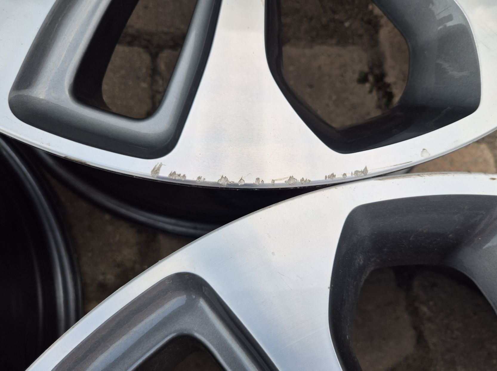 Set jante Kia originale + senzori R19 seria 7.5Jx19 ET50,5 - 5x114,3
