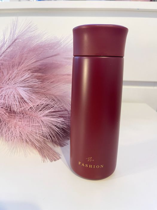 Vând termos diferite mărimi și modele