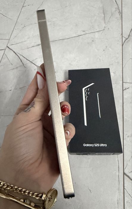 Samsung Galaxy s25 Ultra