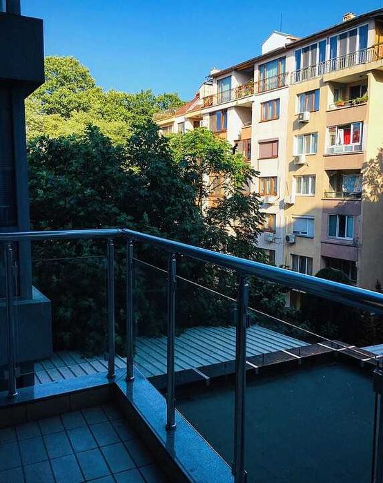 Дава се под наем Тристаен апартамент в Бургас, Център - 97 кв.м за 300 € - Снимка #16