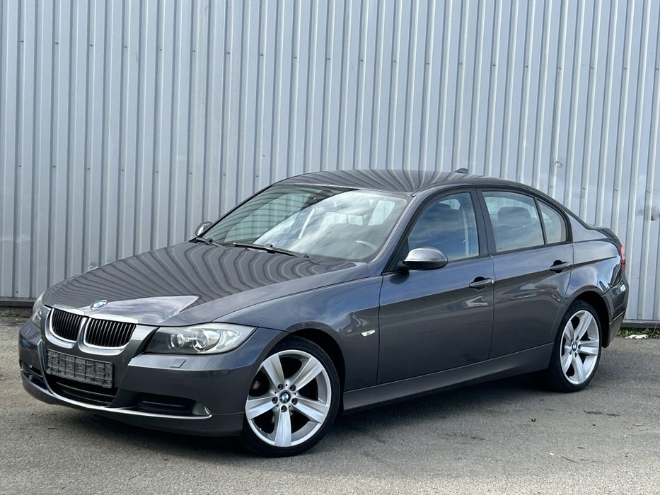 Bmw 320d e90 seria3 Automat xenon navi •Distributie noua•