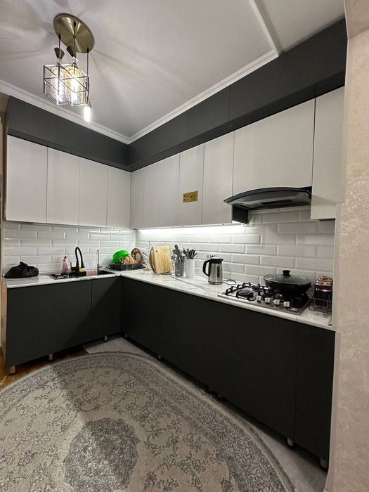 Продам 4 ком Юнусабад 13 квартал