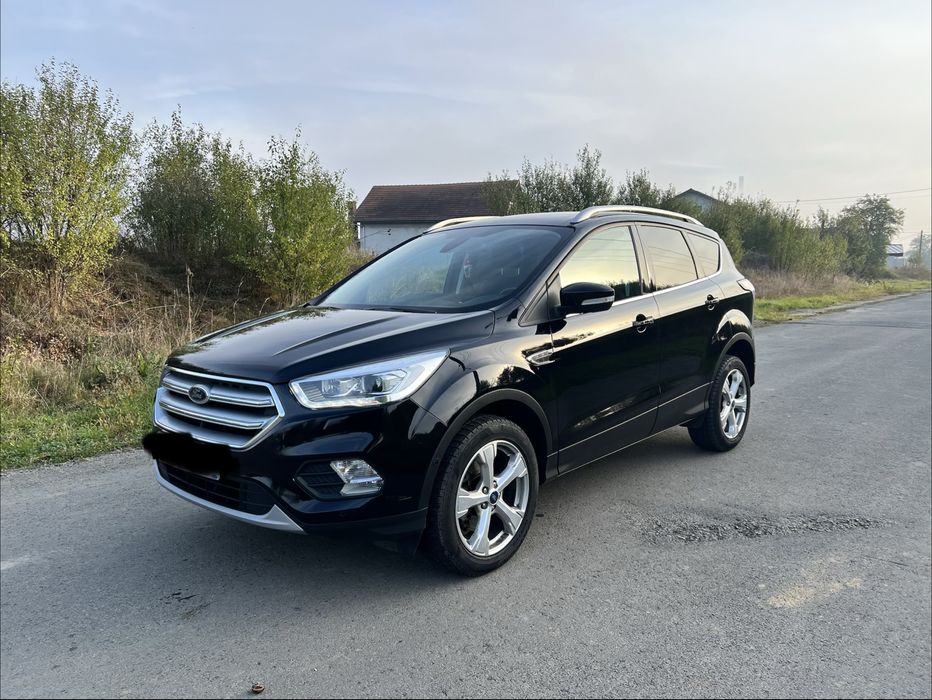 Ford Kuga 4x4 automat, an 2019, km 110.000