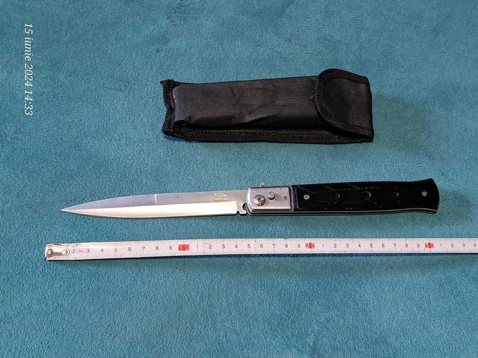 Cutit mare, de vanatoare, automat, cu buton