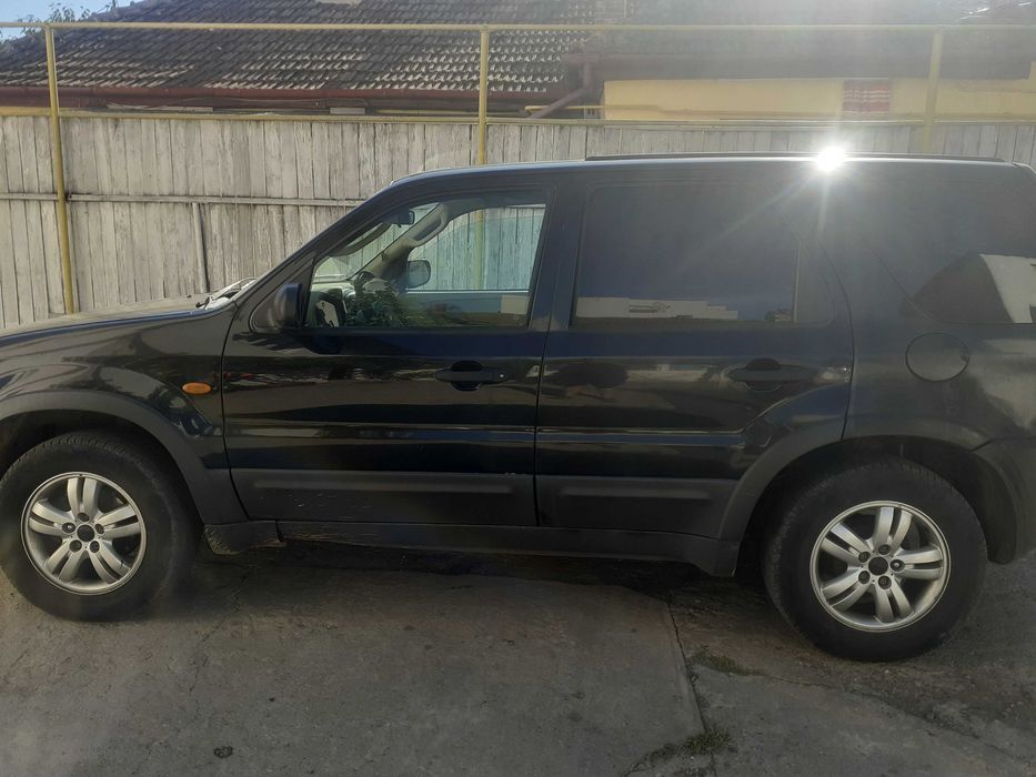 Vand Ford Maverik 4x4 3.0GPL