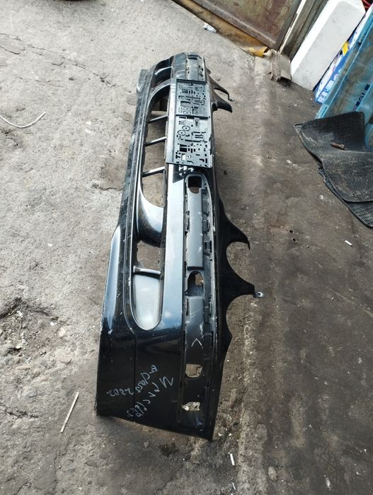 Предна броня за Mercedes E class 2002