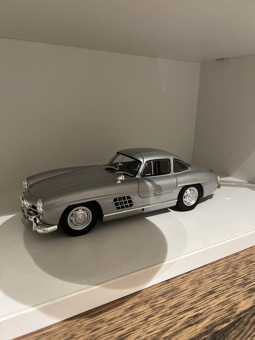 Minichamps Mercedes 300sl 1/18