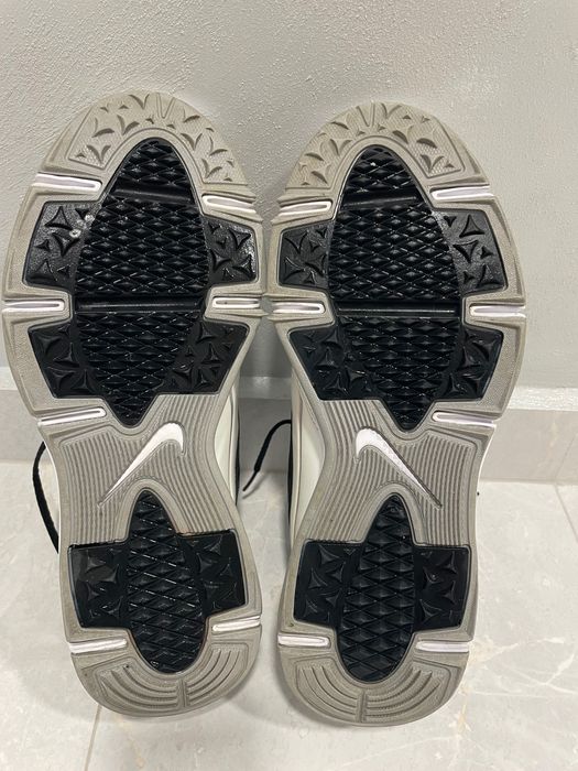 Маратонки Найк . N42