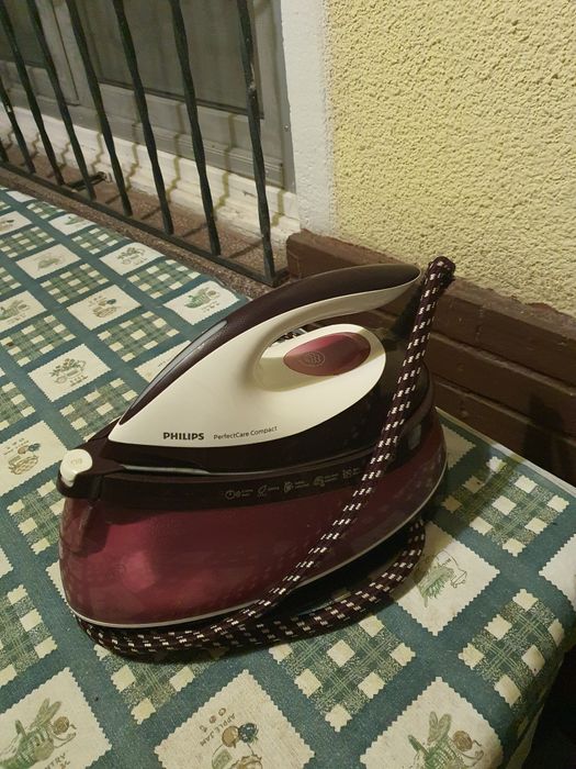 Stație de călcat Philips