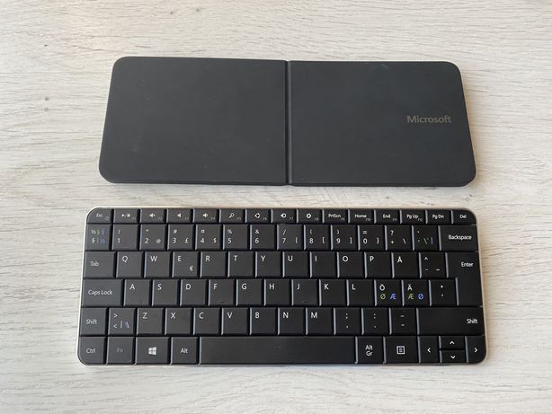 Tastatura Bluetooth Microsoft Wedge