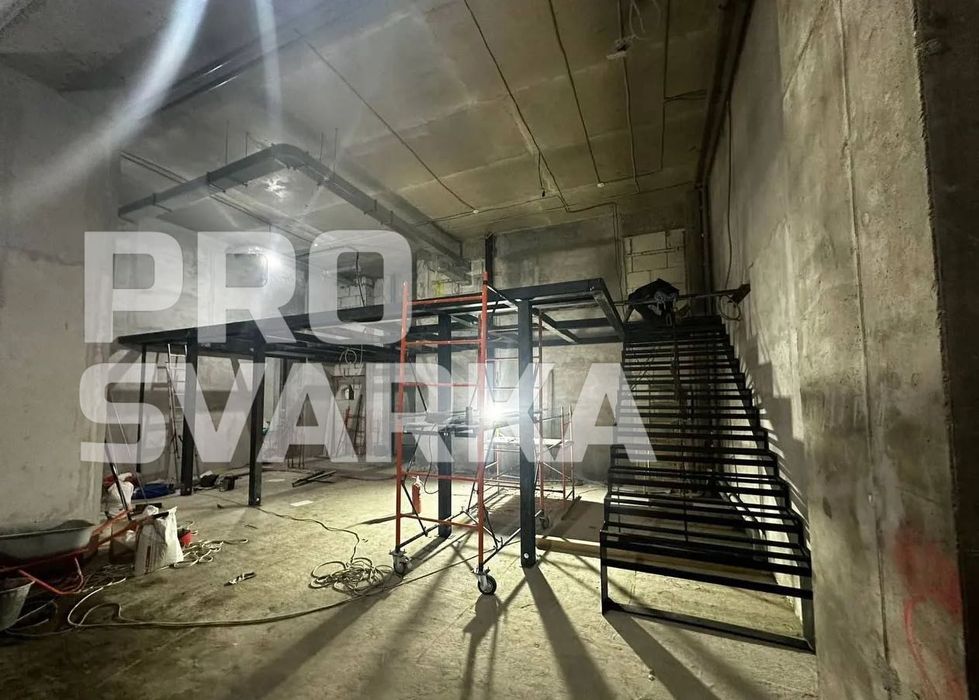 Металлоконструкции: цехи, навесы, лестницы — Алматы, от 9990 тг/квм