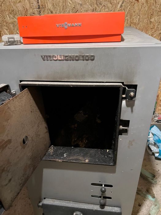 Vand centrala pe lemne Viessmann Vitoligno 100 S, 30 kW